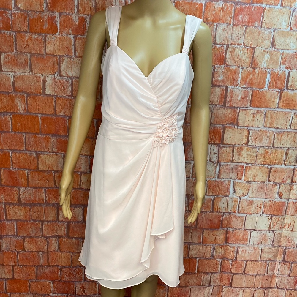 David’s Bridal Chiffon‎ Sweetheart Dress